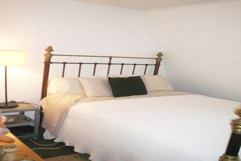 Photo of property in 26a Ranelagh Street, Karori, Wellington, 6012