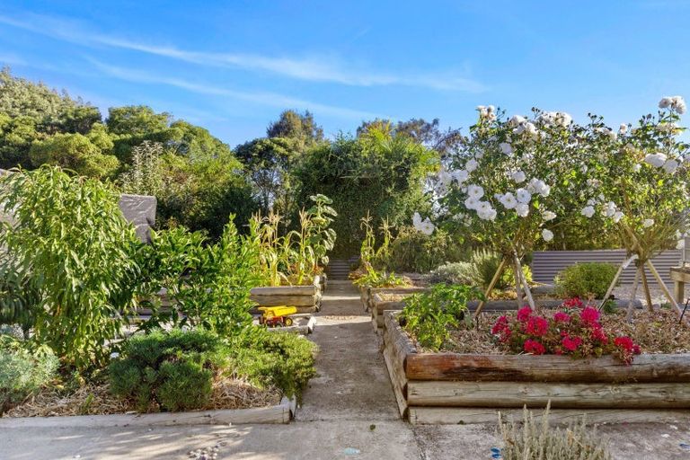 Photo of property in 102 Lord Rutherford Road South, Brightwater, 7022