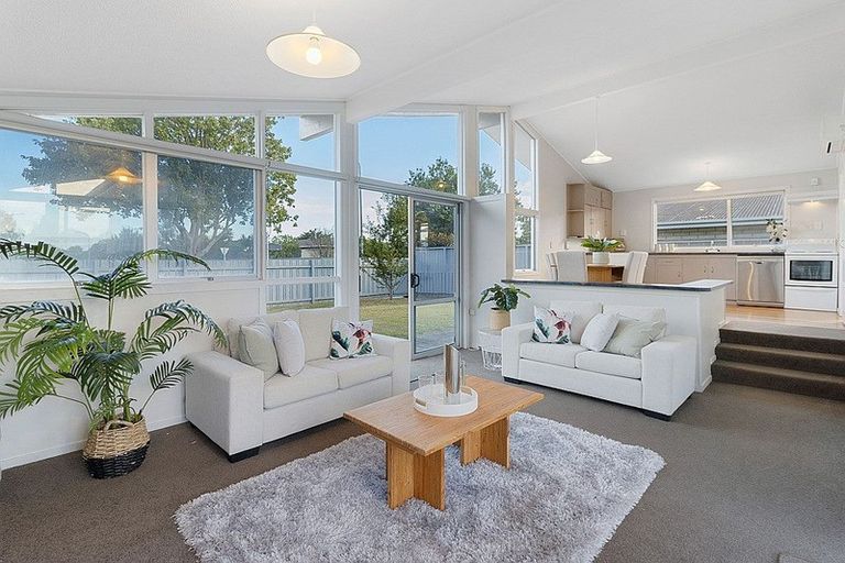 Photo of property in 19 Sherwood Drive, Pukete, Hamilton, 3200