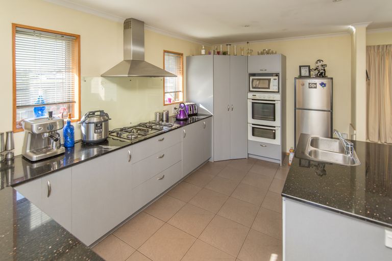 Photo of property in 21 Cridland Street West, Kaiapoi, 7630