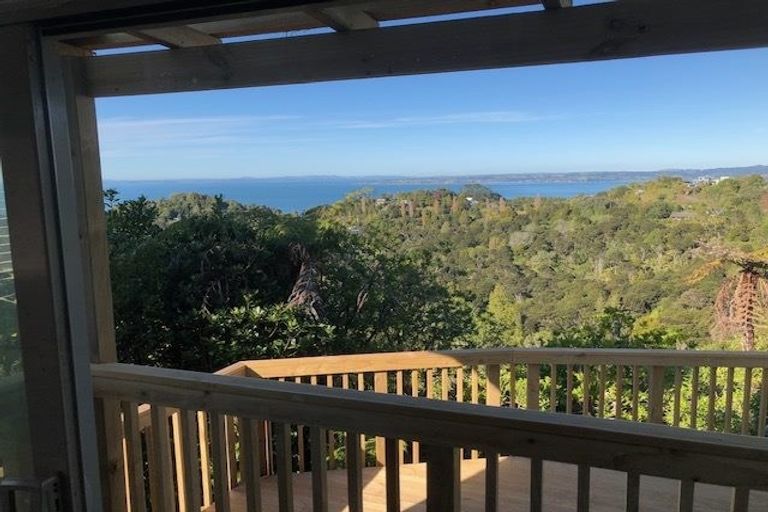 Photo of property in 65 Tane Road, Laingholm, Auckland, 0604