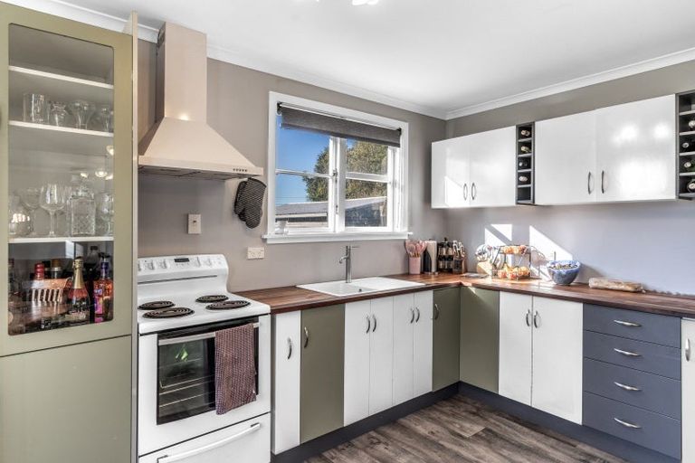 Photo of property in 51 Grange Street, Winton, 9720