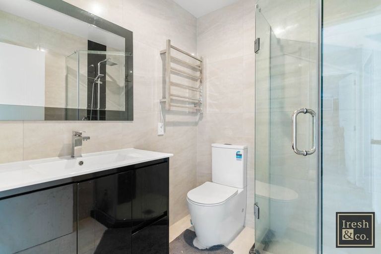 Photo of property in 12 Kohuora Lane, Papatoetoe, Auckland, 2025