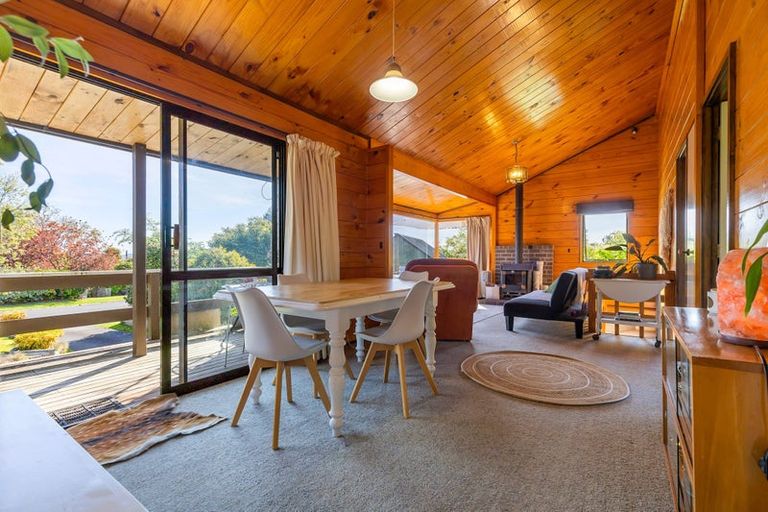 Photo of property in 64 Shepherd Road, Waipahihi, Taupo, 3330