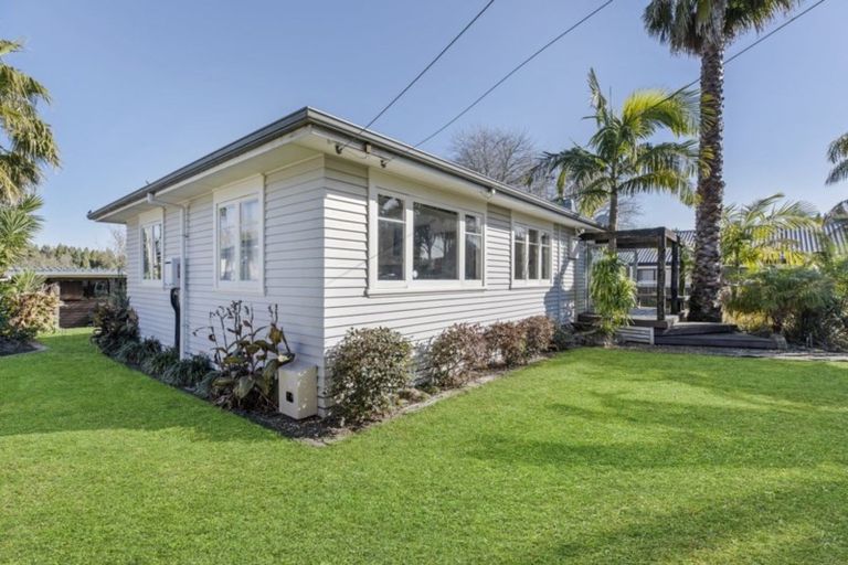 Photo of property in 17 Kingsway Crescent, Forest Lake, Hamilton, 3200