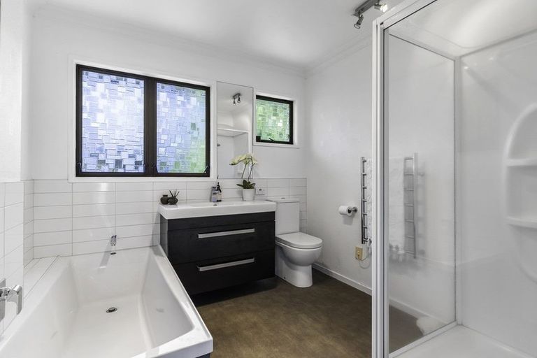 Photo of property in 8 Sutherland Avenue, Mount Maunganui, 3116