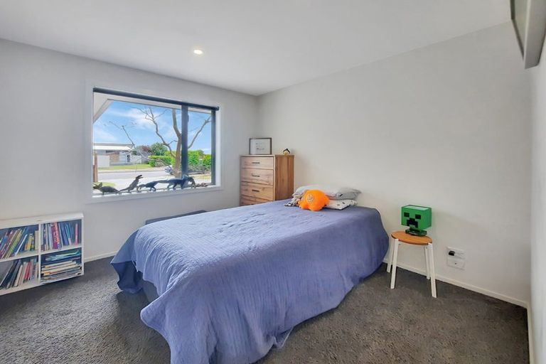 Photo of property in 40 Brockelbank Drive, Kaiapoi, 7630