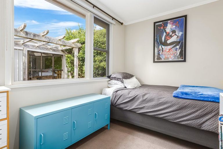 Photo of property in 7 Motukaraka Point, Pauatahanui, Porirua, 5381