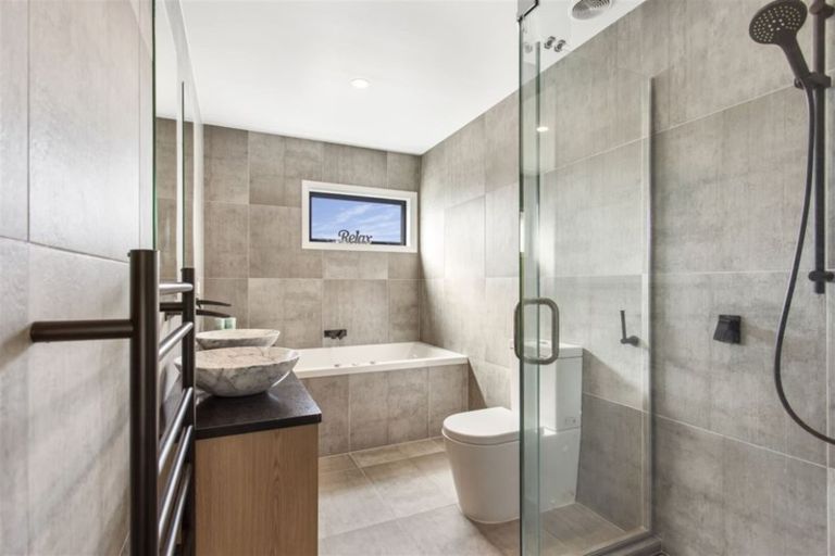 Photo of property in 65 Milano Boulevard, Karaka, Papakura, 2113