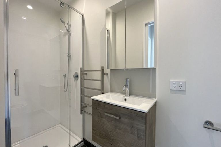 Photo of property in 5/60 Selo Street, Glen Eden, Auckland, 0602