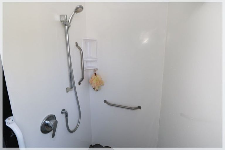 Photo of property in 4 Jenks Street, Foxton, 4814