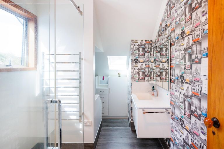 Photo of property in 21 Alan Street, Palmerston North, 4414