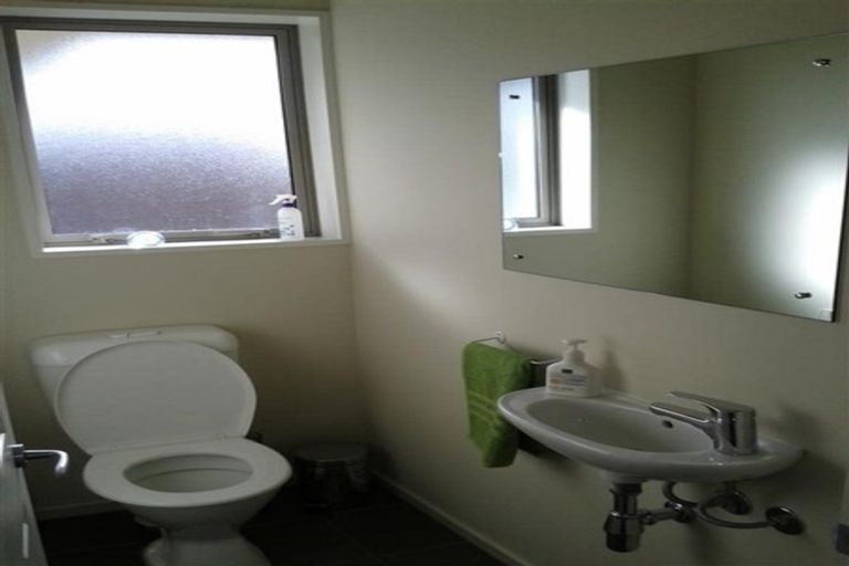 Photo of property in 96 Mackenzie Avenue, Woolston, Christchurch, 8023