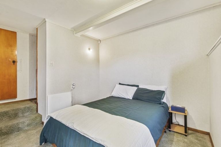 Photo of property in 7 Gloucester Street, Cannons Creek, Porirua, 5024