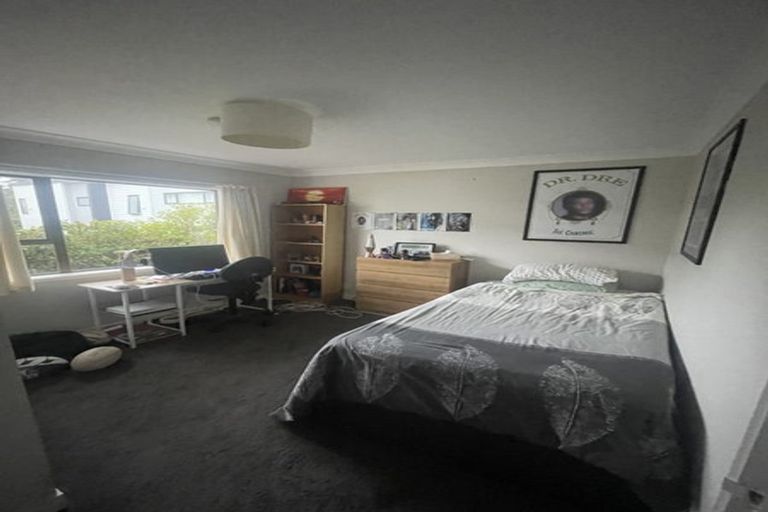 Photo of property in 32 Coronation Road, Hillcrest, Auckland, 0627