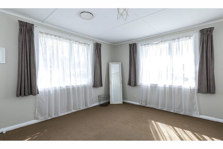 Photo of property in 54 Dunkirk Street, Marchwiel, Timaru, 7910