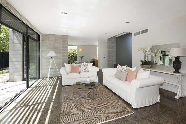 Photo of property in 55 Ranfurly Street, St Albans, Christchurch, 8014