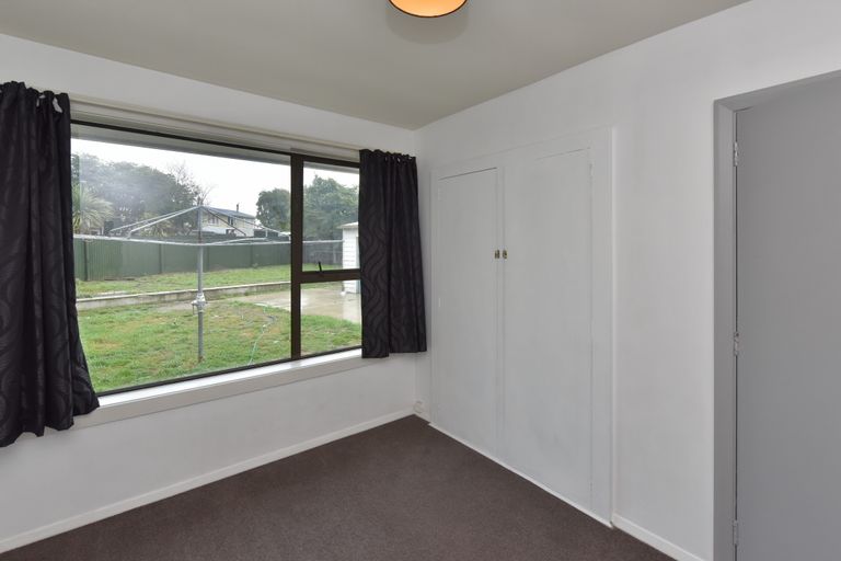 Photo of property in 33 Bournemouth Crescent, Aranui, Christchurch, 8061
