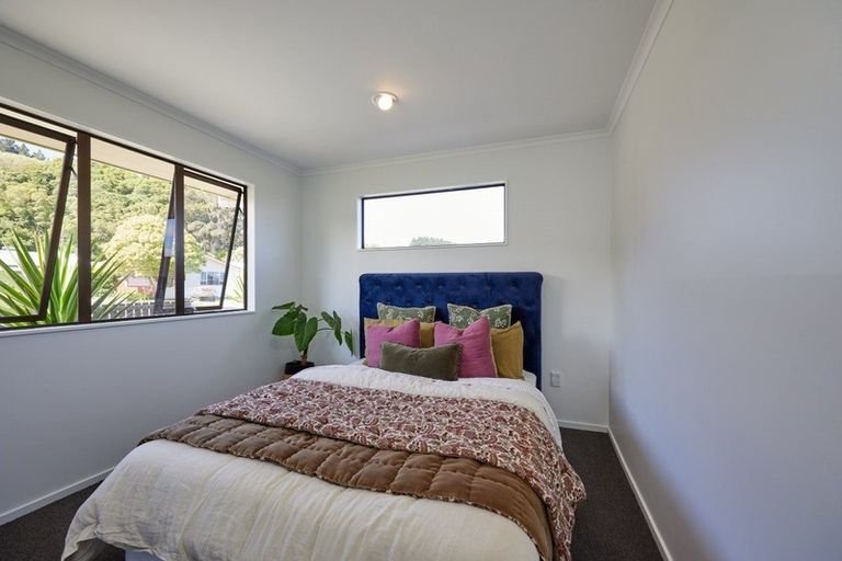 Photo of property in 37a Kotare Place, South Bay, Kaikoura, 7300