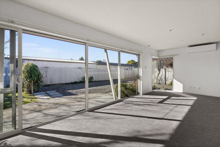 Photo of property in 135a Gloucester Street, Taradale, Napier, 4112
