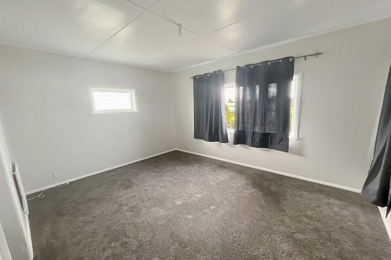 Photo of property in 1 Pilrig Place, Tokoroa, 3420