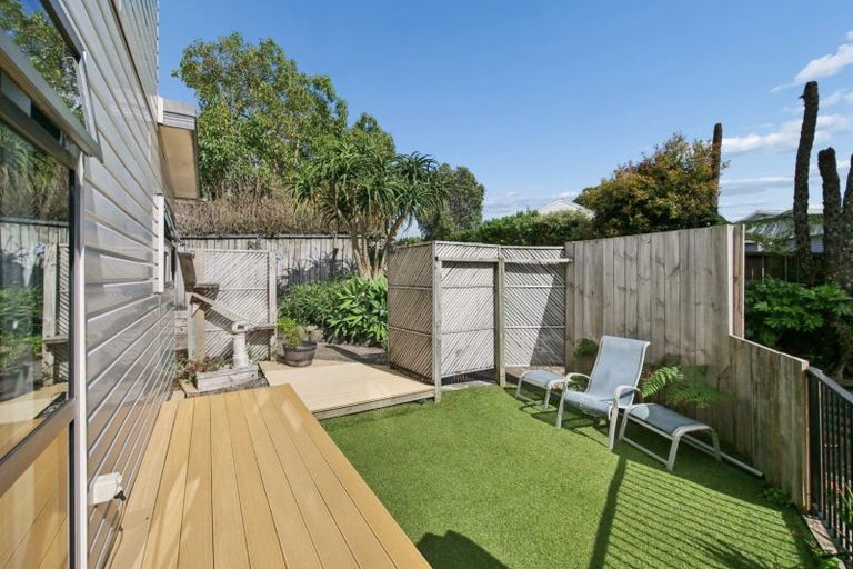 Photo of property in 10 Lochinvar Place, Hairini, Tauranga, 3112