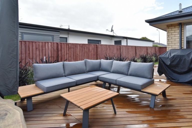 Photo of property in 14 Cleland Crescent, Kaiapoi, 7630