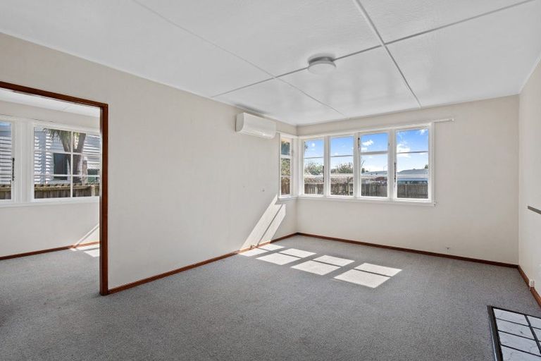 Photo of property in 69 Riselaw Street, Mairehau, Christchurch, 8013