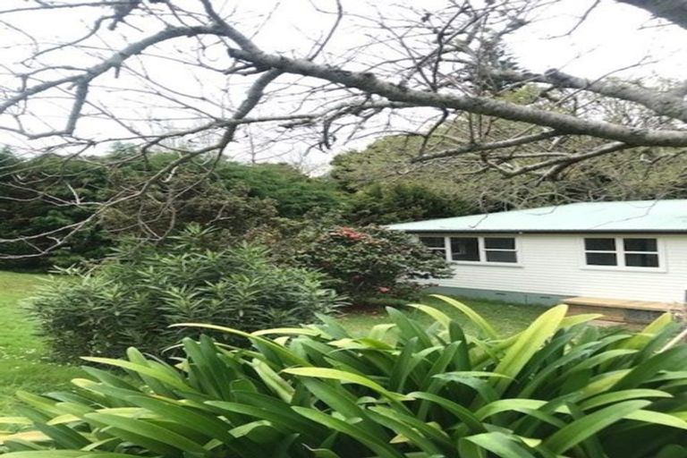 Photo of property in 132 Lancaster Road, Beach Haven, Auckland, 0626