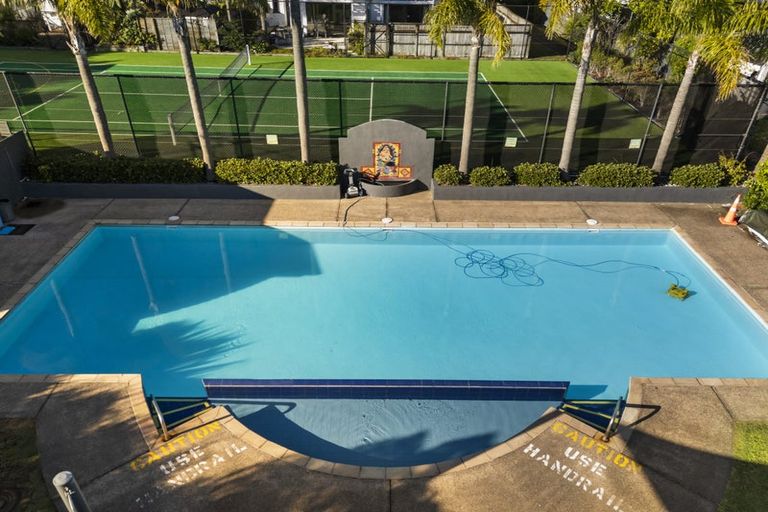 Photo of property in 46/2 Armoy Drive, East Tamaki, Auckland, 2016