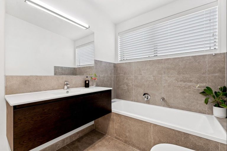 Photo of property in 6 Trevally Place, Snells Beach, 0920