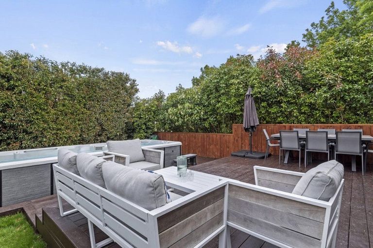 Photo of property in 37 Belle Vue Avenue, Northcote Point, Auckland, 0627