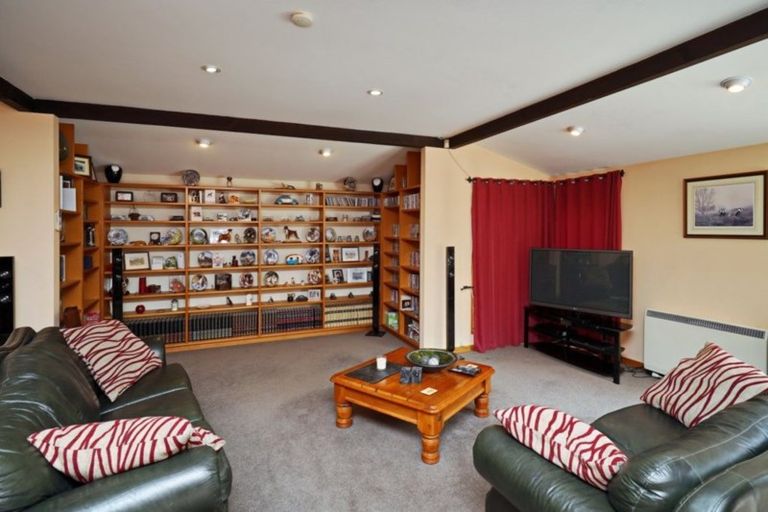 Photo of property in 49 Chinnerys Road, Woodend, 7610