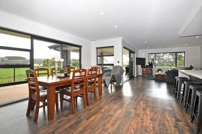 Photo of property in 18a Awhitu Road, Waiuku, 2683