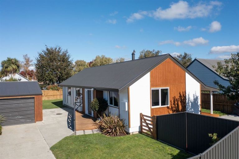 Photo of property in 103 Waenga Drive, Cromwell, 9310