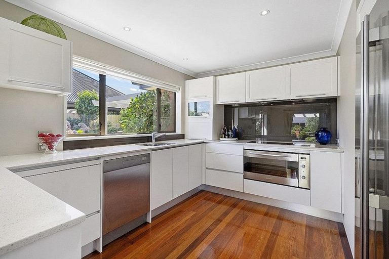 Photo of property in 1 Baldoyle Way, Casebrook, Christchurch, 8051