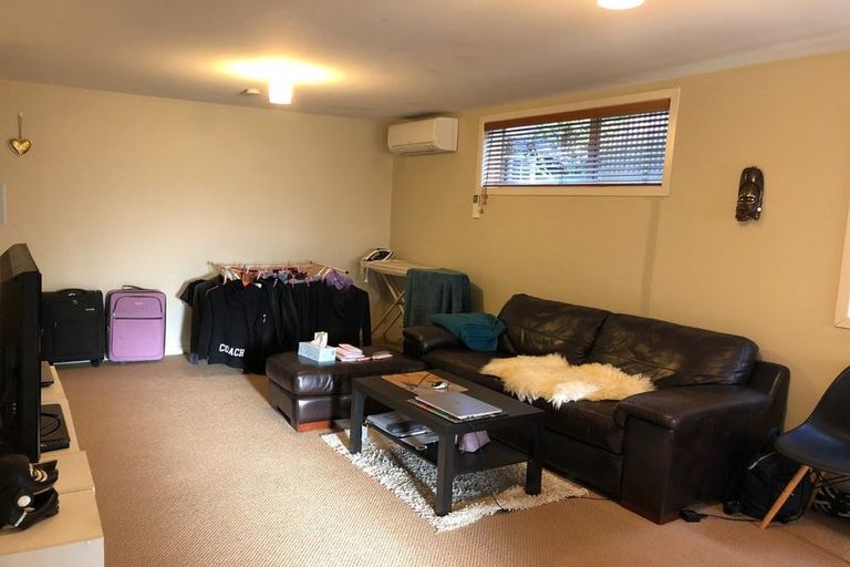 Photo of property in 1/14 Corunna Road, Milford, Auckland, 0620