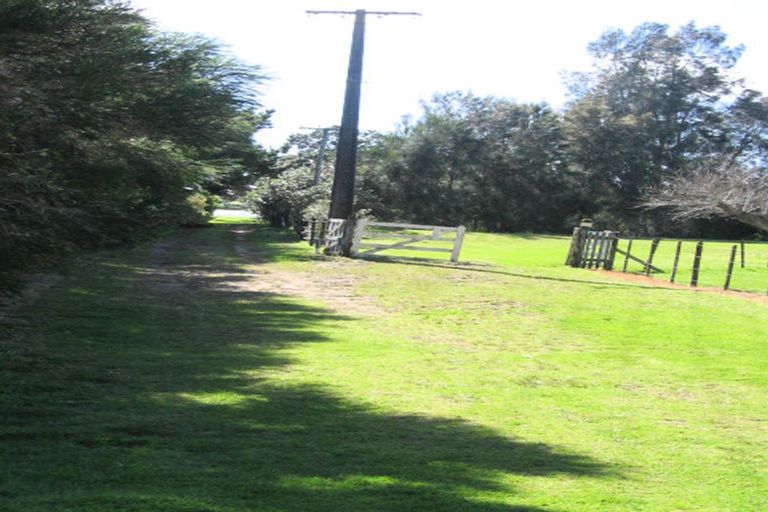 Photo of property in 880 Pataua South Road, Pataua South, Parua Bay, 0192