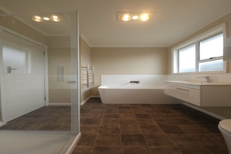 Photo of property in 264 London Street, Tawhero, Whanganui, 4501