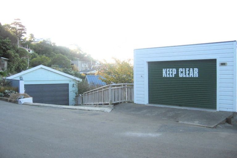 Photo of property in 45 Newport Terrace, Seatoun, Wellington, 6022