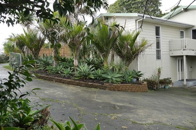 Photo of property in 45 Hilltop Avenue, Morningside, Whangarei, 0110