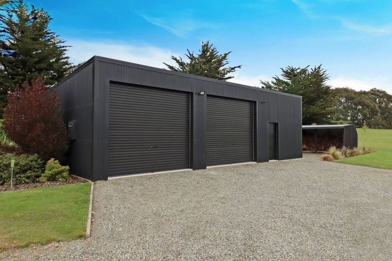 Photo of property in 21 Trailview Lane, Weston, Oamaru, 9401
