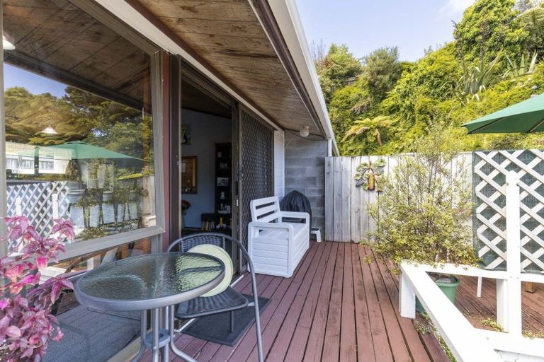 Photo of property in 14a Ambury Place, Merrilands, New Plymouth, 4312