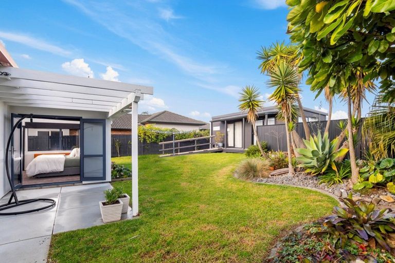Photo of property in 46 Katerini Grove, Papamoa Beach, Papamoa, 3118