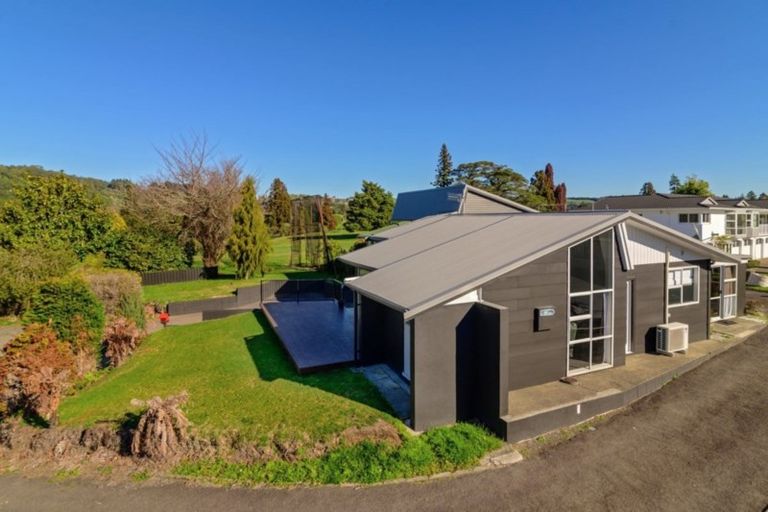 Photo of property in 25a Gwendoline Street, Glenholme, Rotorua, 3010