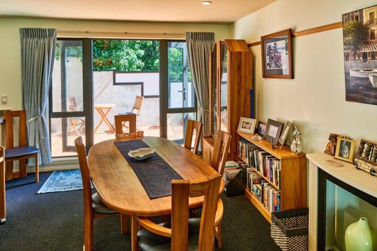 Photo of property in 8/240 The Terrace, Wellington Central, Wellington, 6011