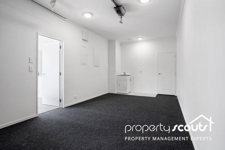 Photo of property in 1 Harewood Street, Whenuapai, Auckland, 0618