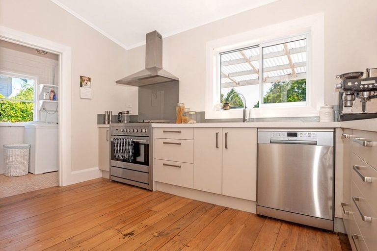 Photo of property in 19 Stanley Road, Te Hapara, Gisborne, 4010