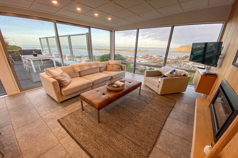 Photo of property in 22a Glendevere Terrace, Redcliffs, Christchurch, 8081