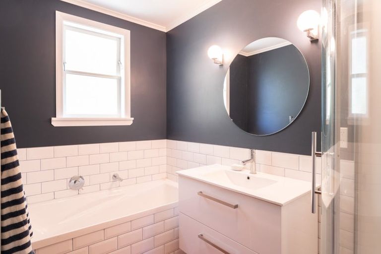 Photo of property in 26 Monowai Road, Johnsonville, Wellington, 6037